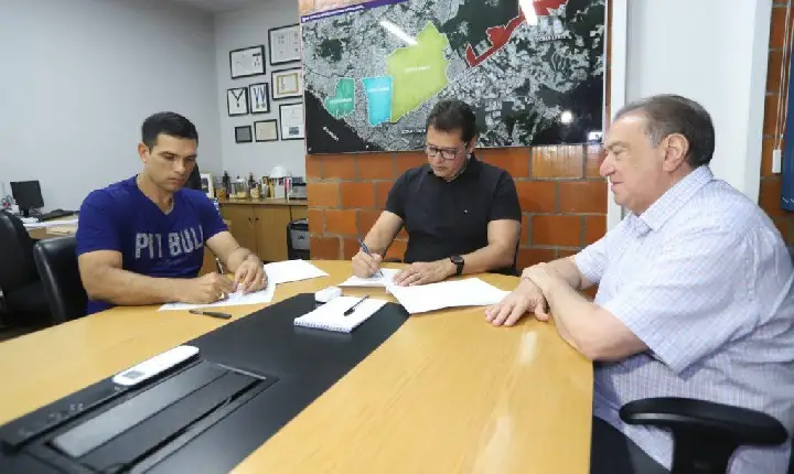 Asfalta Amazonas: Governo do Estado investe R$ 10 milhões na recuperação do sistema viário de Fonte Boa