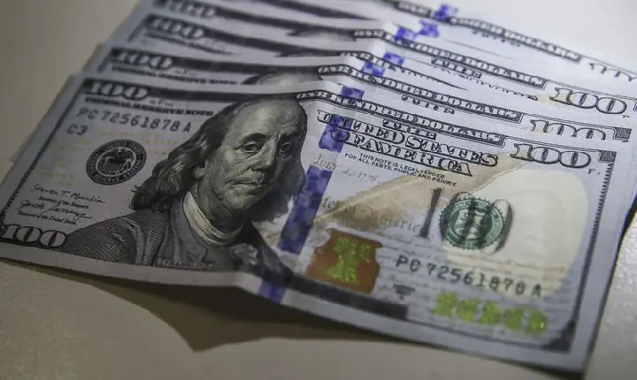 BC: contas externas têm saldo negativo de US$ 5,7 bilhões em setembro