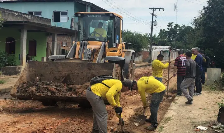 Comitiva fonteboense de Secretários esteve na SEINFRA em Manaus em busca de informações sobre a pavimentação das ruas da cidade