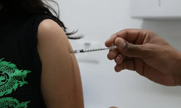 Covid-19: Brasil registra 97 mortes e 7,9 mil casos em 24 horas