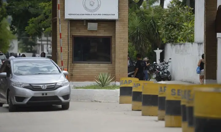 Delegada deixa presídio no Rio e responderá a processo em liberdade