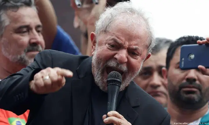 Deputados solicitam impeachment de Lula após declarações polêmicas sobre Israel