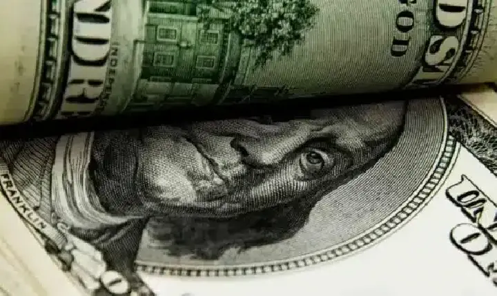 Dívida externa do Brasil passou de 1 trilhão de reais em fevereiro