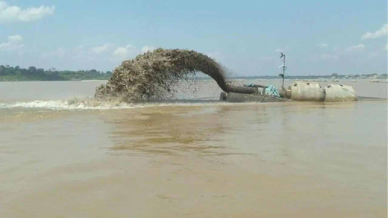 Dragagem dos rios da Amazônia reacende debate sobre impactos ambientais e ameaça ao modo de vida ribeirinho