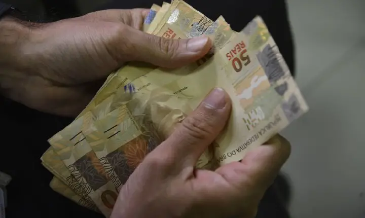 Endividamento atinge 78,9% das famílias brasileiras, revela pesquisa