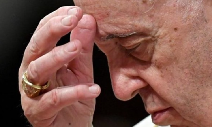 Entenda o que provocou a morte do papa Francisco aos 88 anos