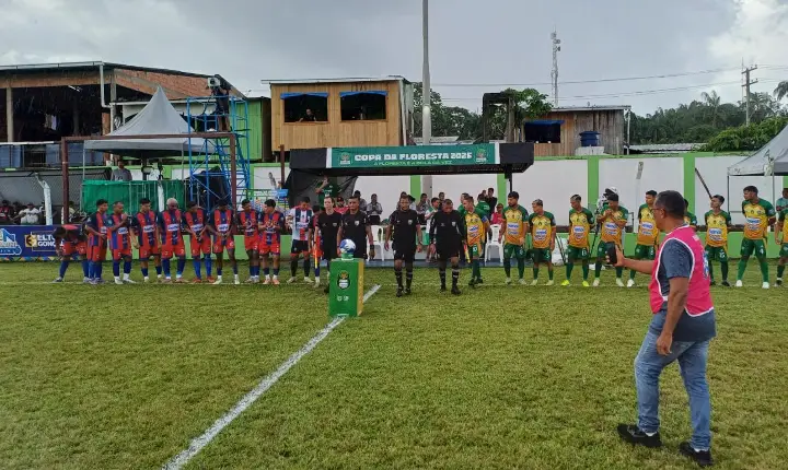 Fonte Boa vence Amaturá e larga na frente na semifinal regional da Copa da Floresta 2026