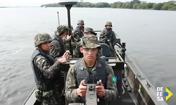 FORÇAS ARMADAS INTENSIFICAM PRESENÇA NA AMAZÔNIA DURANTE OPERAÇÕES NAS FRONTEIRAS