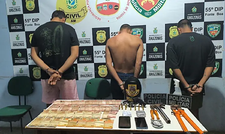 Homens são presos por porte ilegal de arma de fogo em Fonte Boa