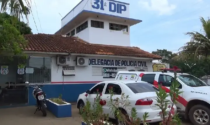 Iranduba: Em plena tarde, facções trocam tiros na igreja, acertam duas fiéis e fogem