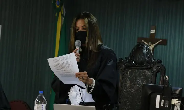 Julgamento da ex-deputada federal Flordelis é retomado