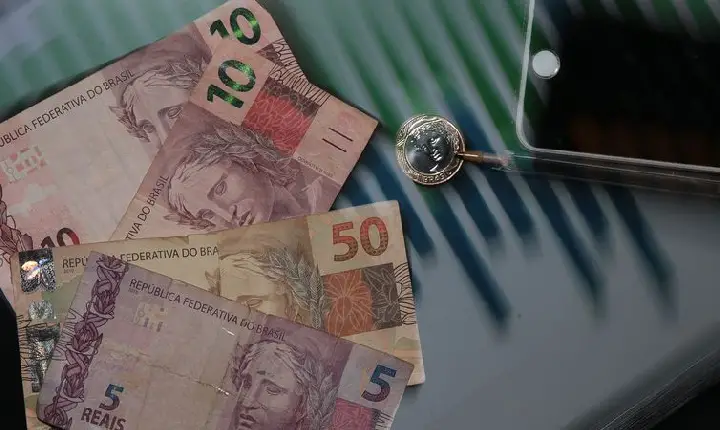 Juros atuais permitem manter inflação em queda, avaliam entidades