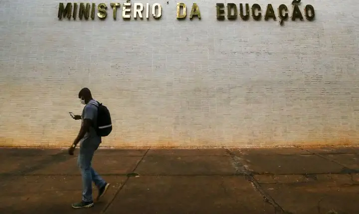 MEC cria grupo para detalhar tabela de pontos para o Enem