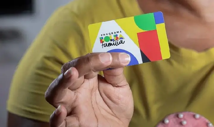 No Amazonas o número de beneficiários do Bolsa Família supera o total de pessoas com empregos formais registrados