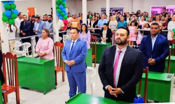 Os 11 Vereadores Eleitos em Fonte Boa tomaram posse no ultimo dia de 2024
