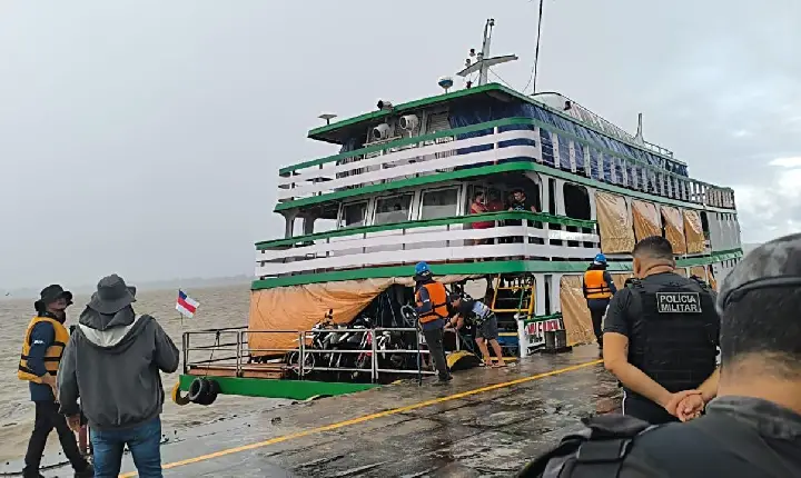 PM, ROCAM e Guarda Municipal realizam operação e fazem revista em embarcações no porto de Fonte Boa