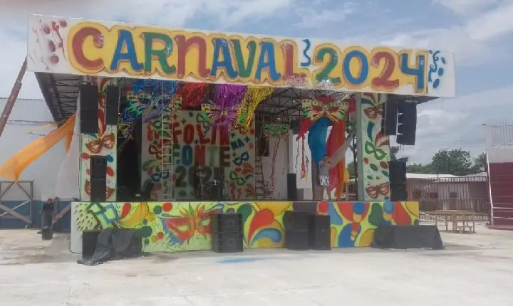 Prefeitura de Fonte Boa promove o tradicional desfile com blocos carnavalescos da cidade