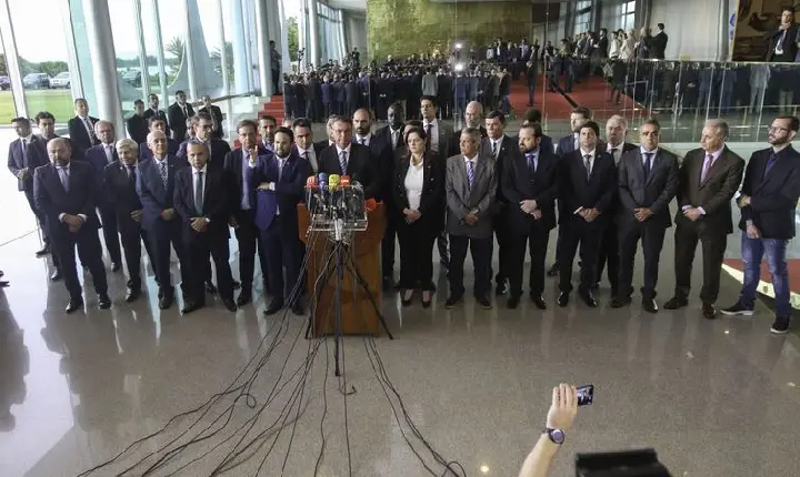 Presidente critica manifestações que prejudicam população 