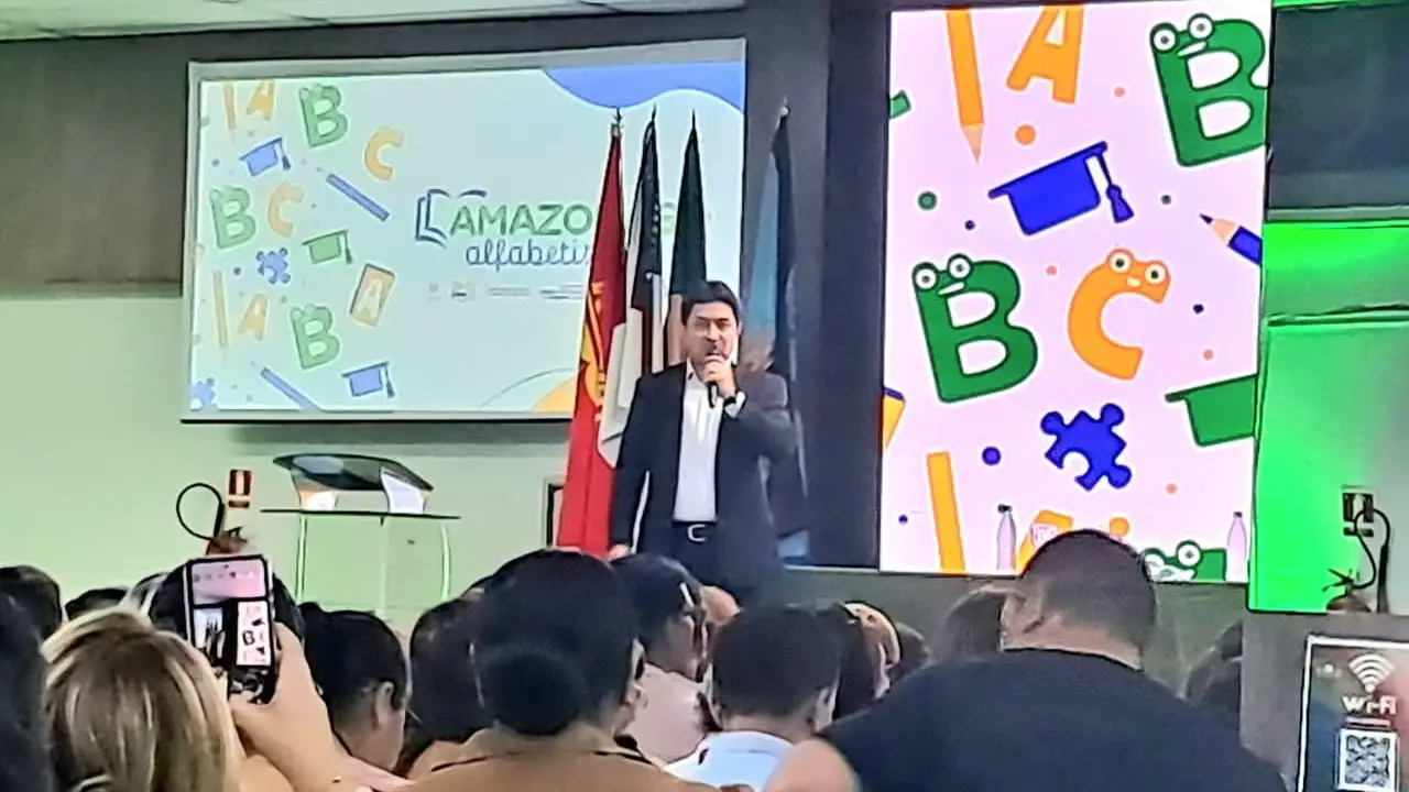 Professores de Fonte Boa participam de formação do Amazonas Mais Alfabetizado em Manaus