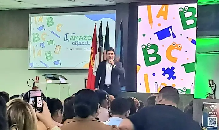 Professores de Fonte Boa participam de formação do Amazonas Mais Alfabetizado em Manaus