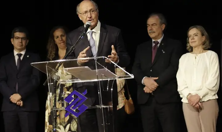 Recomposição do Orçamento para 2023 é prioridade, diz Alckmin