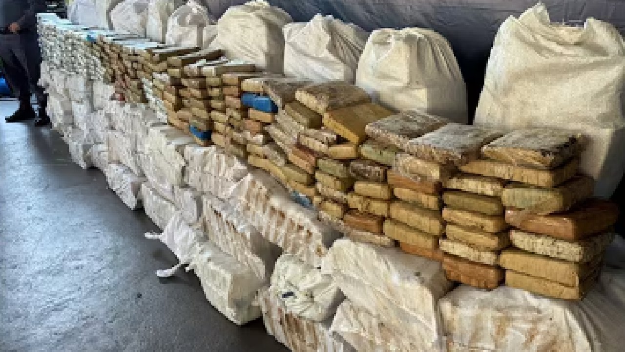 Segunda maior apreensão da história da Base Arpão 2 retira 2,5 toneladas de drogas de circulação no Amazonas