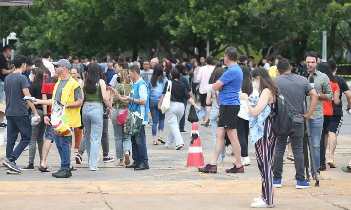 Segundo dia de Enem aborda questões cotidianas e pandemia