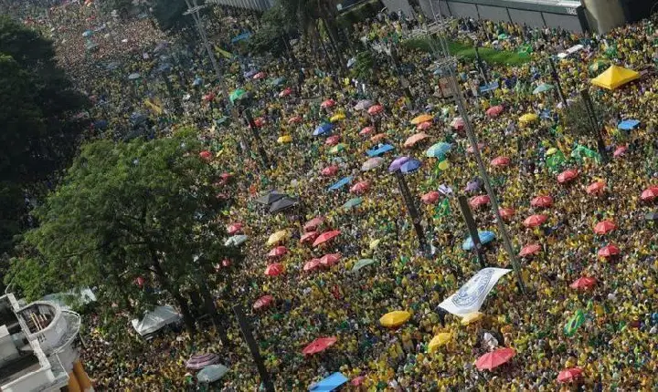 'Última resistência ou retorno político?': como a imprensa internacional repercutiu ato de Bolsonaro