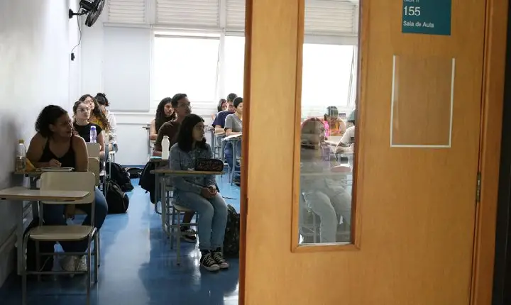 Universidades paulistas marcam provas para novembro e dezembro 