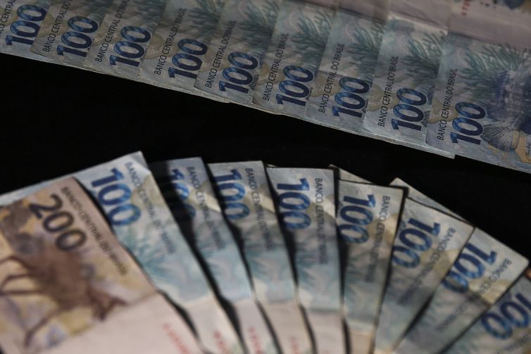 Dívida Pública cai 0,51% em setembro e fica em R$ 5,75 trilhões