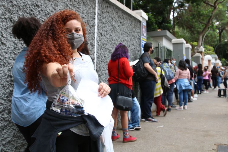 Enem: saiba tudo sobre os documentos necessários e locais de prova