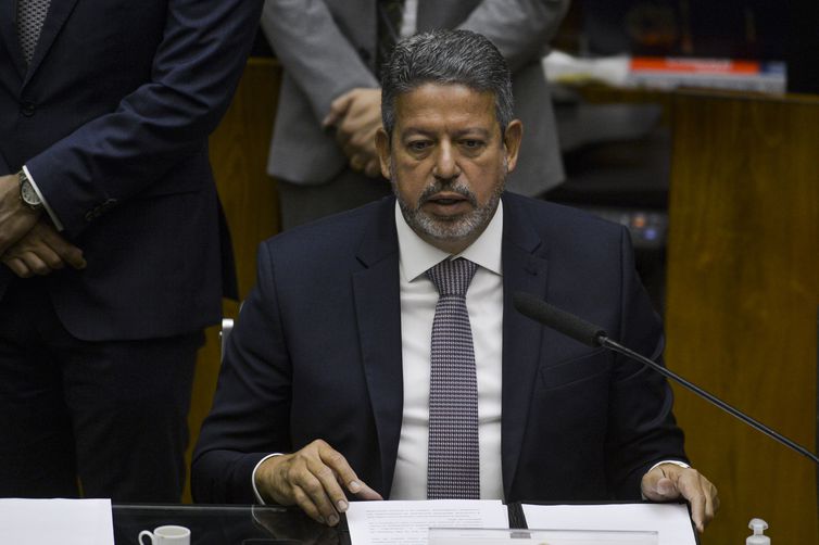Presidente da Câmara dos Deputados defende uso do orçamento secreto