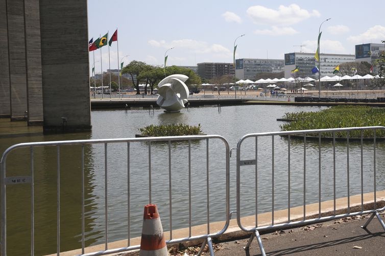 Servidor pode mudar para previdência complementar até o dia 30