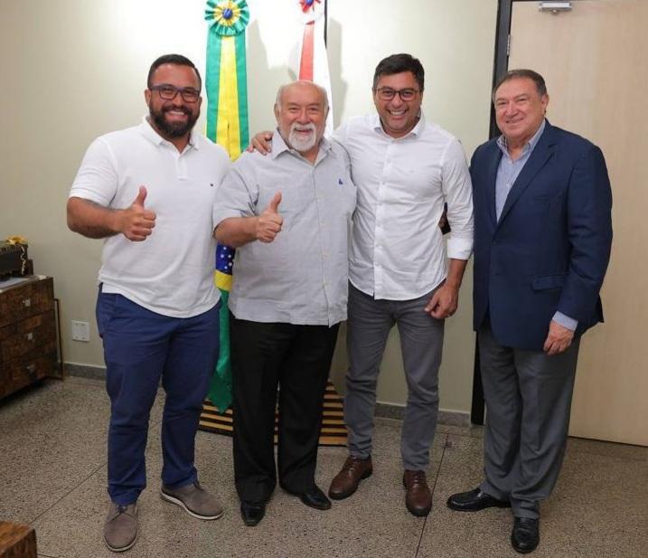 Belão manifesta vontade de fazer mais por Fonte Boa. “POSSO FAZER MAIS COMO PREFEITO DE TODOS”