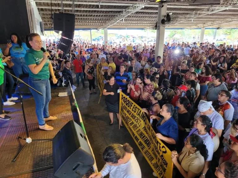 Sinteam rejeita nova proposta do governo do AM e mantém greve dos professores