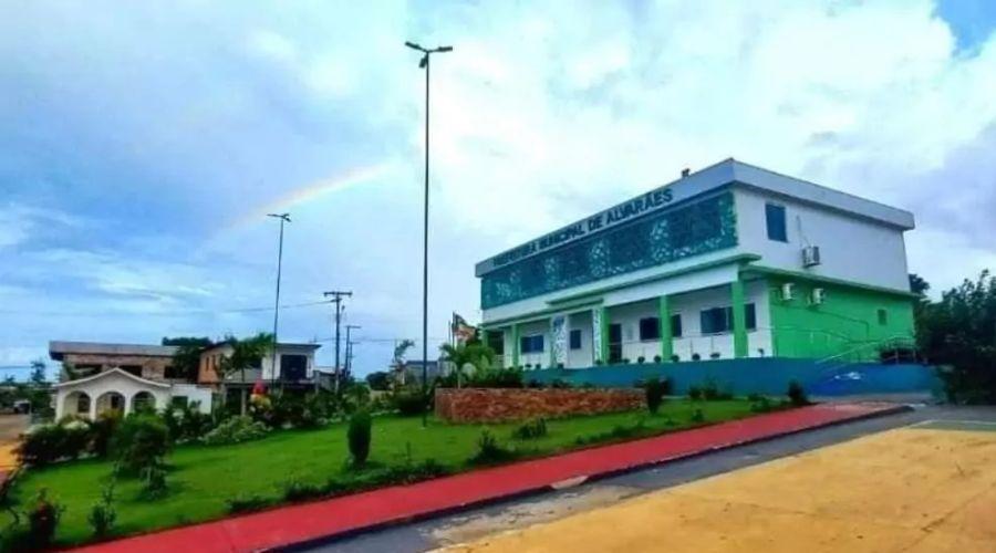 Ministério Público (AM) investiga nepotismo na prefeitura de Alvarães