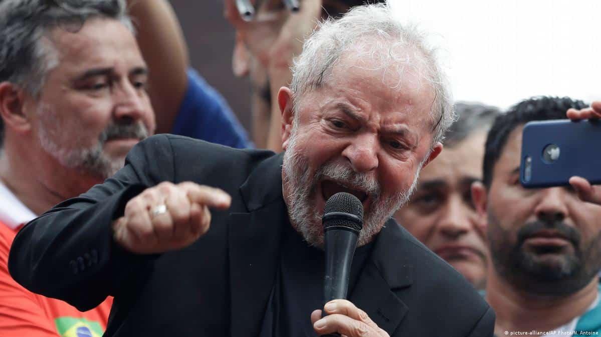Deputados solicitam impeachment de Lula após declarações polêmicas sobre Israel