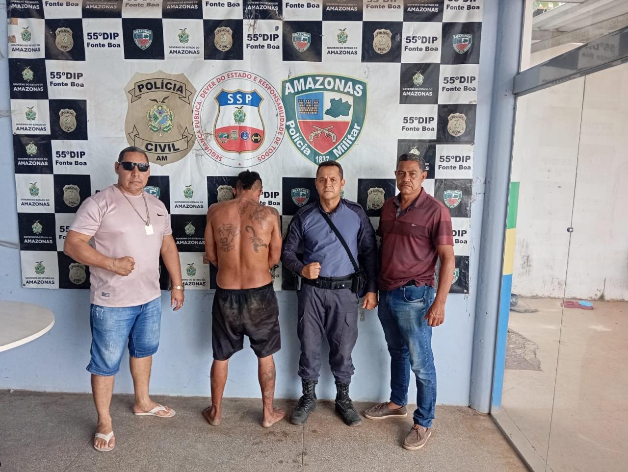 Fonte Boa: Homem é preso no ramal dos agricultores neste final de semana por Roubo, furto, tentativa de homicídio, lesão corporal e ameaças