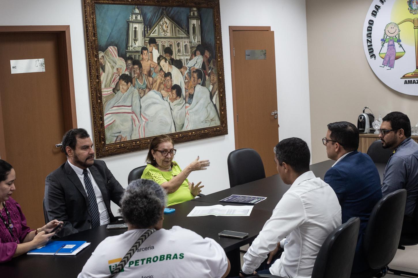 Justiça do Amazonas articula força-tarefa para combater transporte irregular de crianças em embarcações