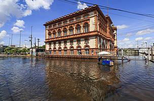 CHEIA HISTÓRICA À VISTA: Manaus e Manacapuru podem enfrentar forte inundação em 2026