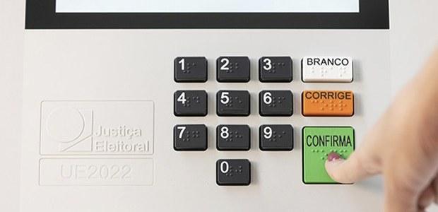 CORRIDA CONTRA O TEMPO: Jovens têm até 6 de maio para tirar título e não ficar fora das eleições de outubro