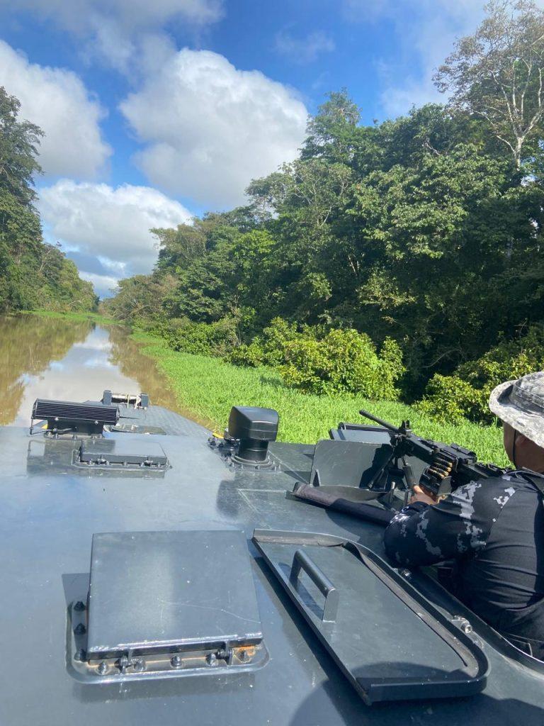 OPERAÇÃO DE GUERRA NO MÉDIO SOLIMÕES: SEGURANÇA É REFORÇADA NO SOLIMÕES COM BASE ARPÃO E EFETIVO PESADO