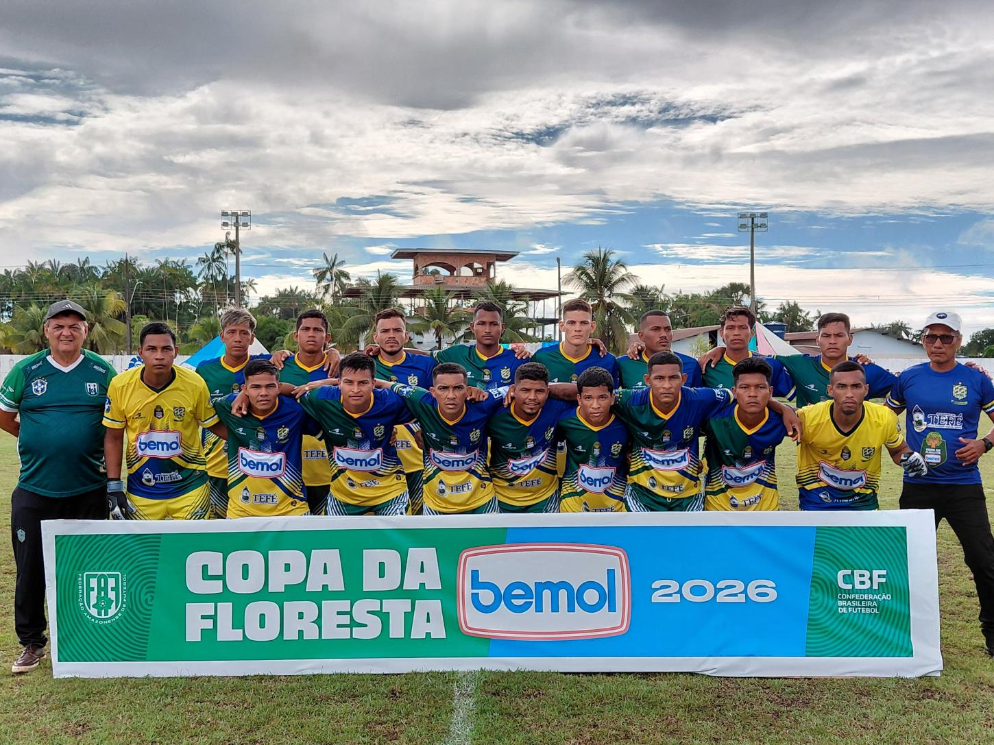 TEFÉ CHEGA EMBALADA E PROMETE JOGO DURO CONTRA FONTE BOA NA GRANDE FINAL DA REGIÃO 03