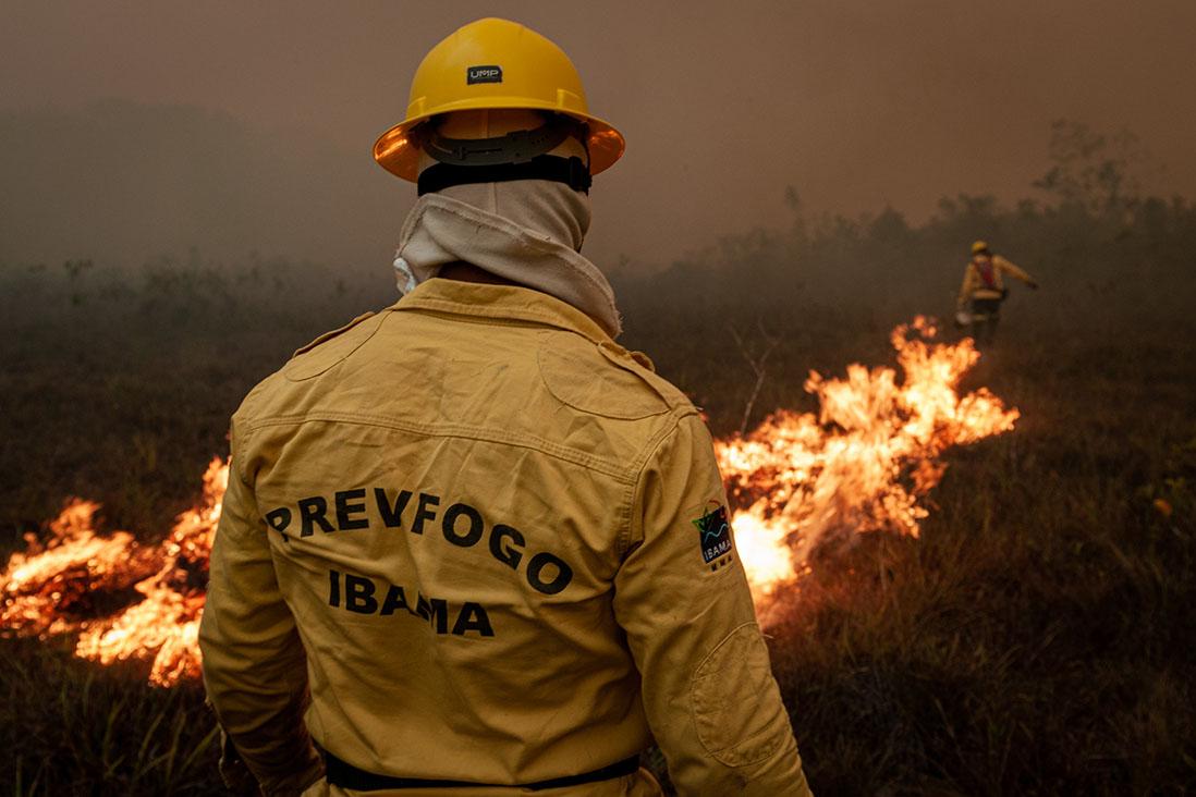 Após repercussão de negativa de apoio aéreo, Governo Federal anuncia três aeronaves para combater incêndios no Amazonas