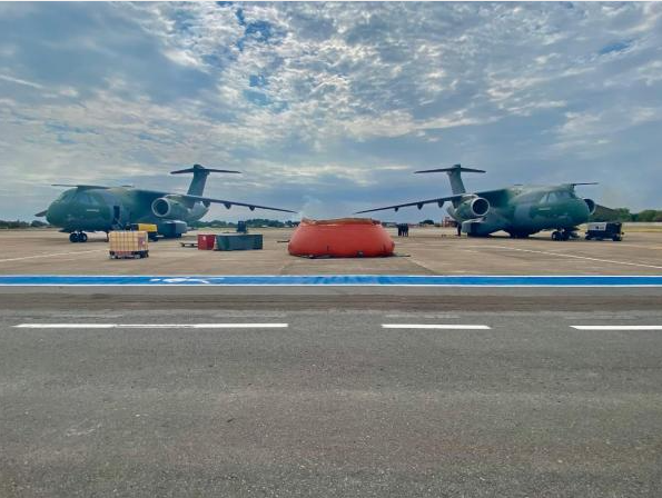 Aviões da FAB começam a lançar água sobre incêndios no Amazonas; operações devem atender Manaus, Itacoatiara e Parintins