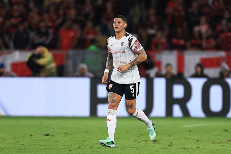 imagem do jogador em campo contra o Flamengo, publicada pelo Correio Braziliense, o crédito é Pablo Porciuncula/AFP.