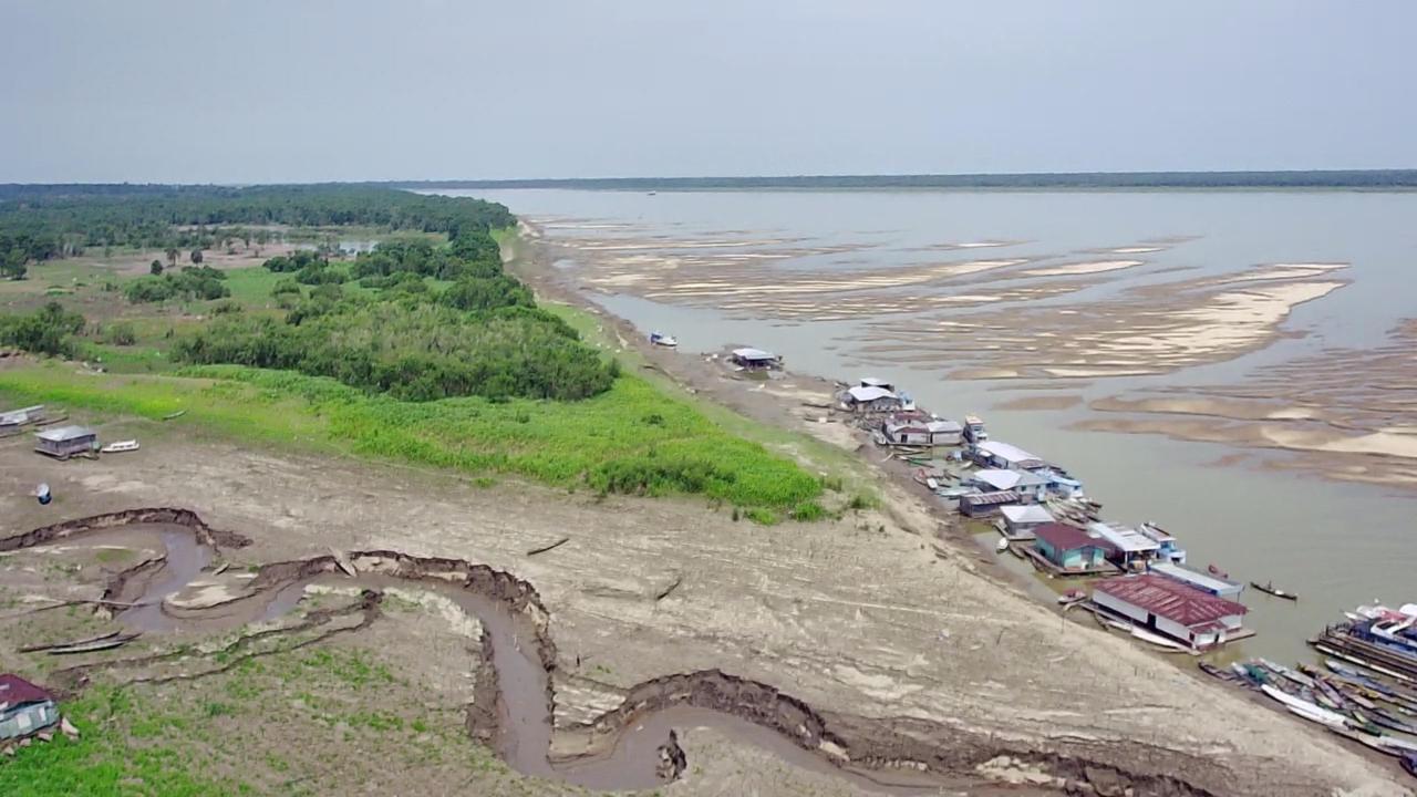 Solimões ainda vai baixar mais? Outubro entra no período decisivo da vazante no Amazonas