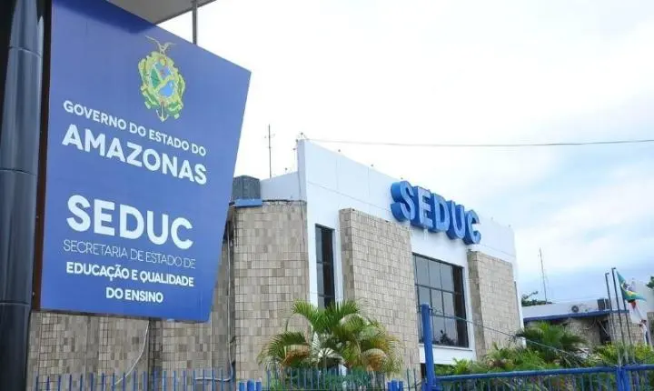 Pais denunciam novo retorno ao ensino remoto na Escola Estadual São José em Fonte Boa