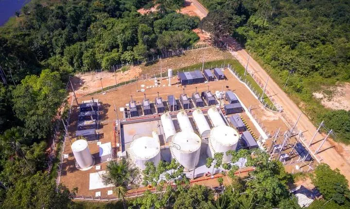 Seca dos rios acende alerta para risco de falta de combustível e de energia em municípios do Amazonas